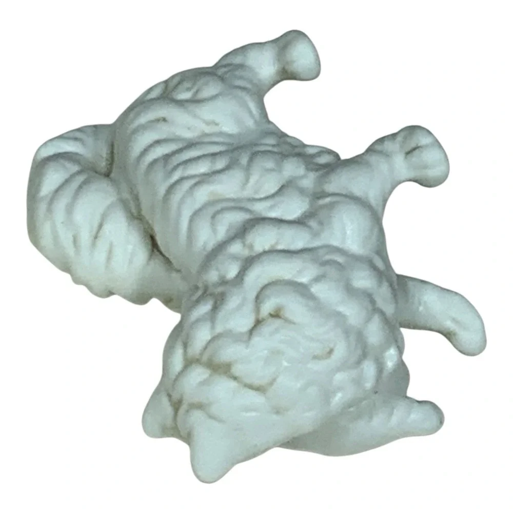 Vintage Porcelain Miniature White Persian Mama Cat Figurine With Two Kittens
